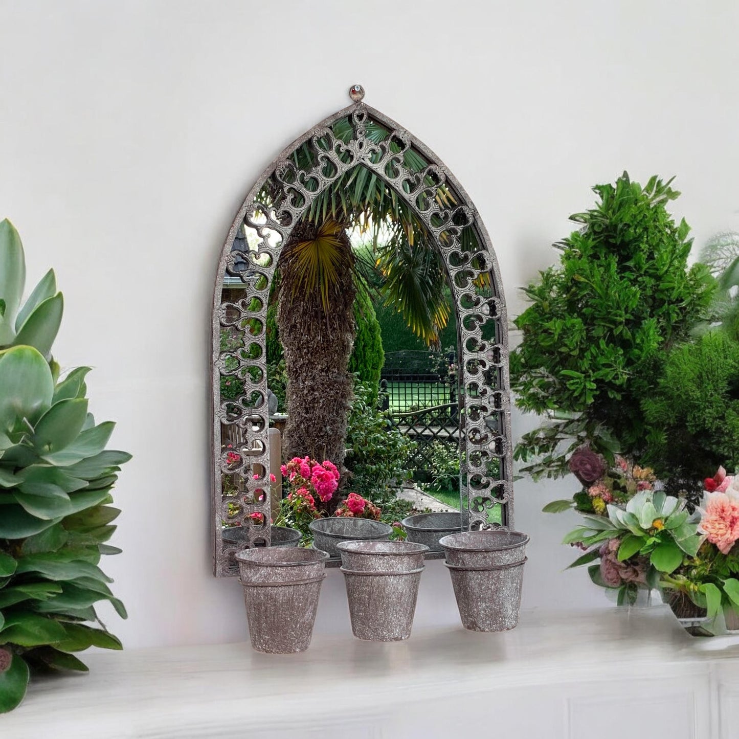 78CM RUSTY WALL MIRROR WITH TRIPLE PLANTER